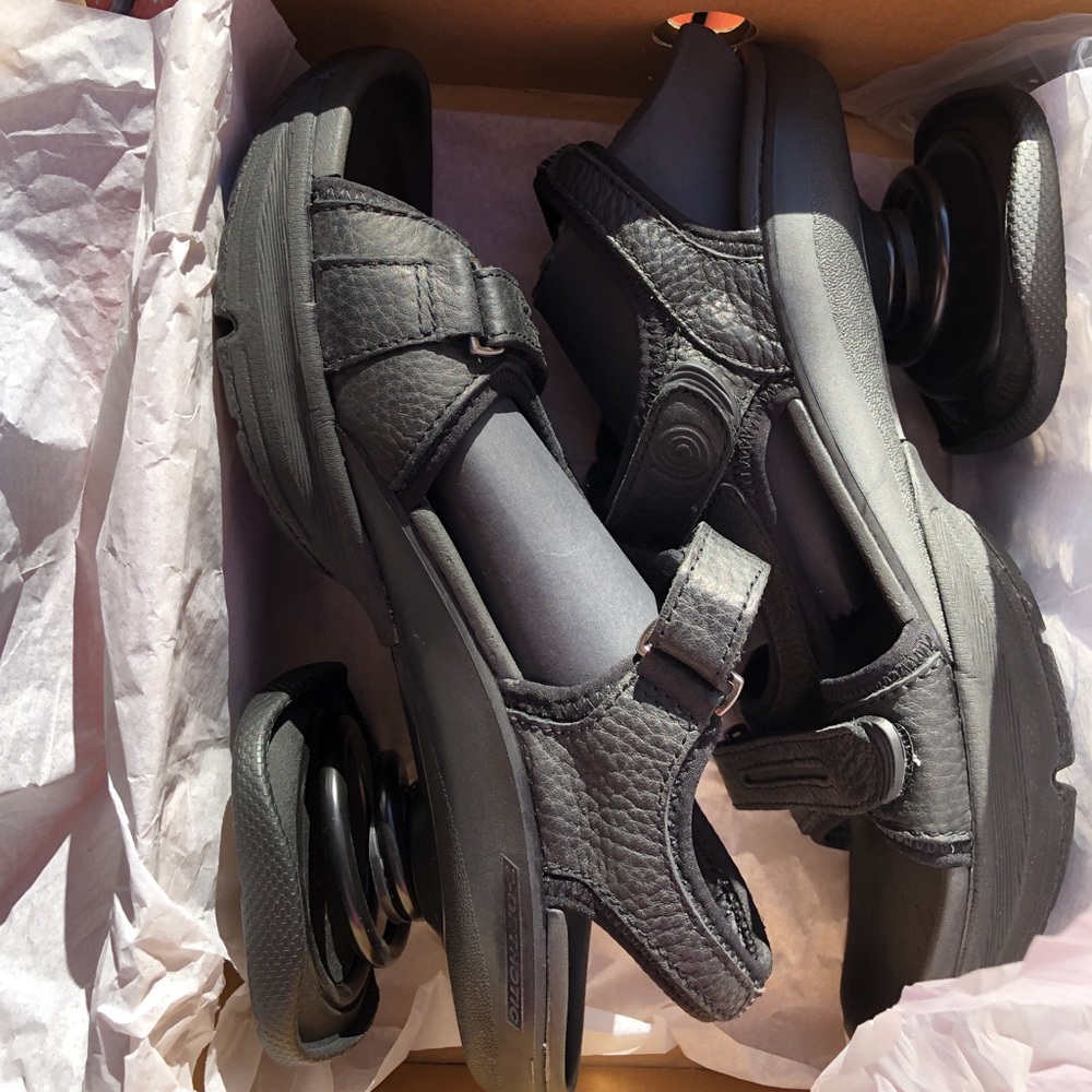 Brand New Z-Coil Shoes size 9